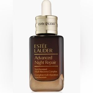 Estée Lauder
Advanced Night Repair
Synchronized MultiRecovery
Complex Face Serum